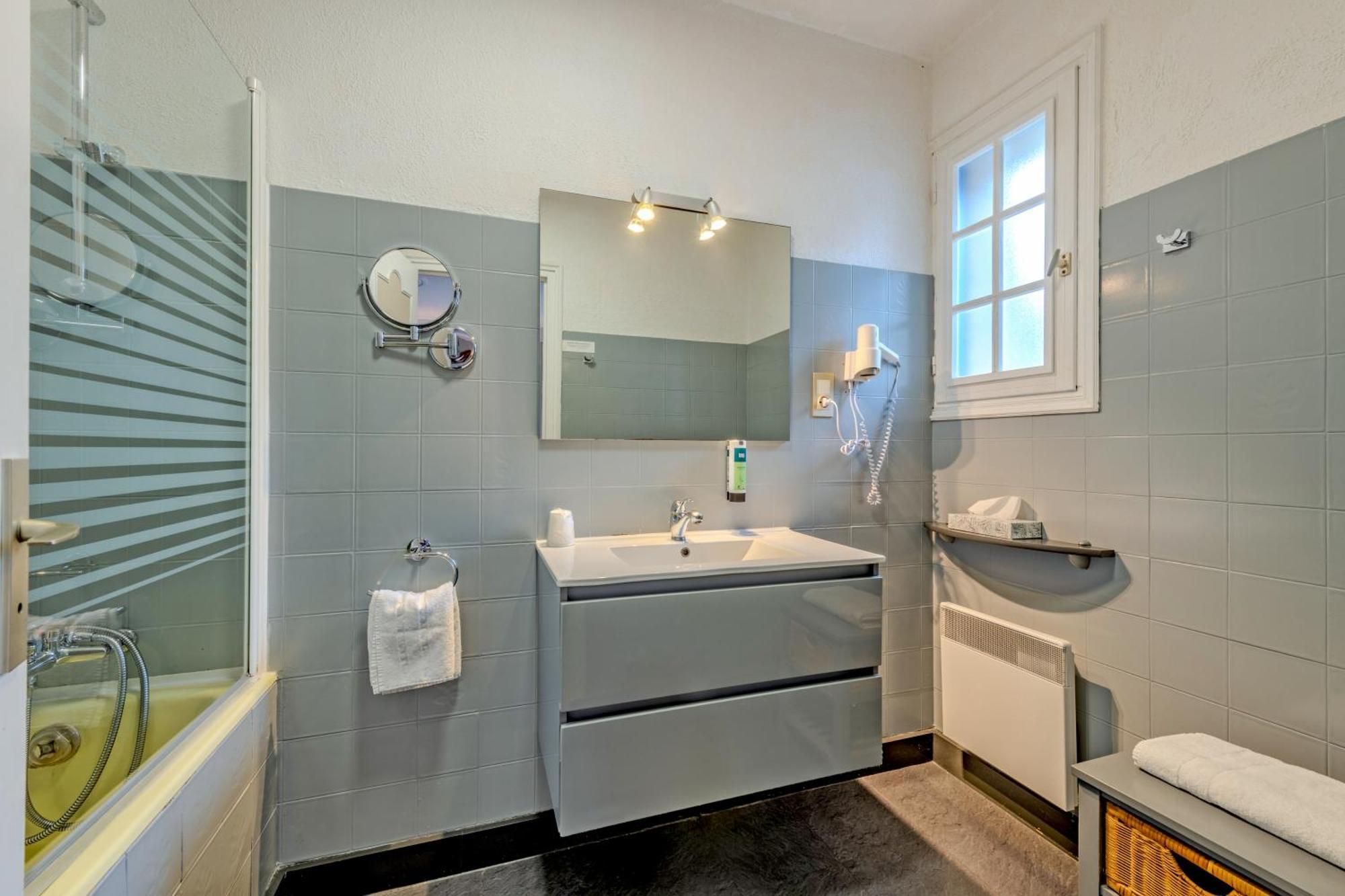 Logis Hotel De La Corniche Brest Zewnętrze zdjęcie